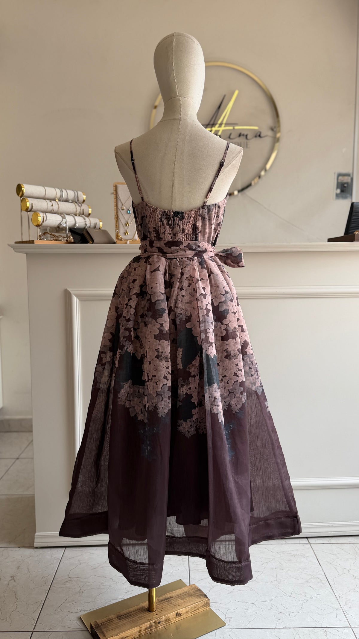 Vestido midi café