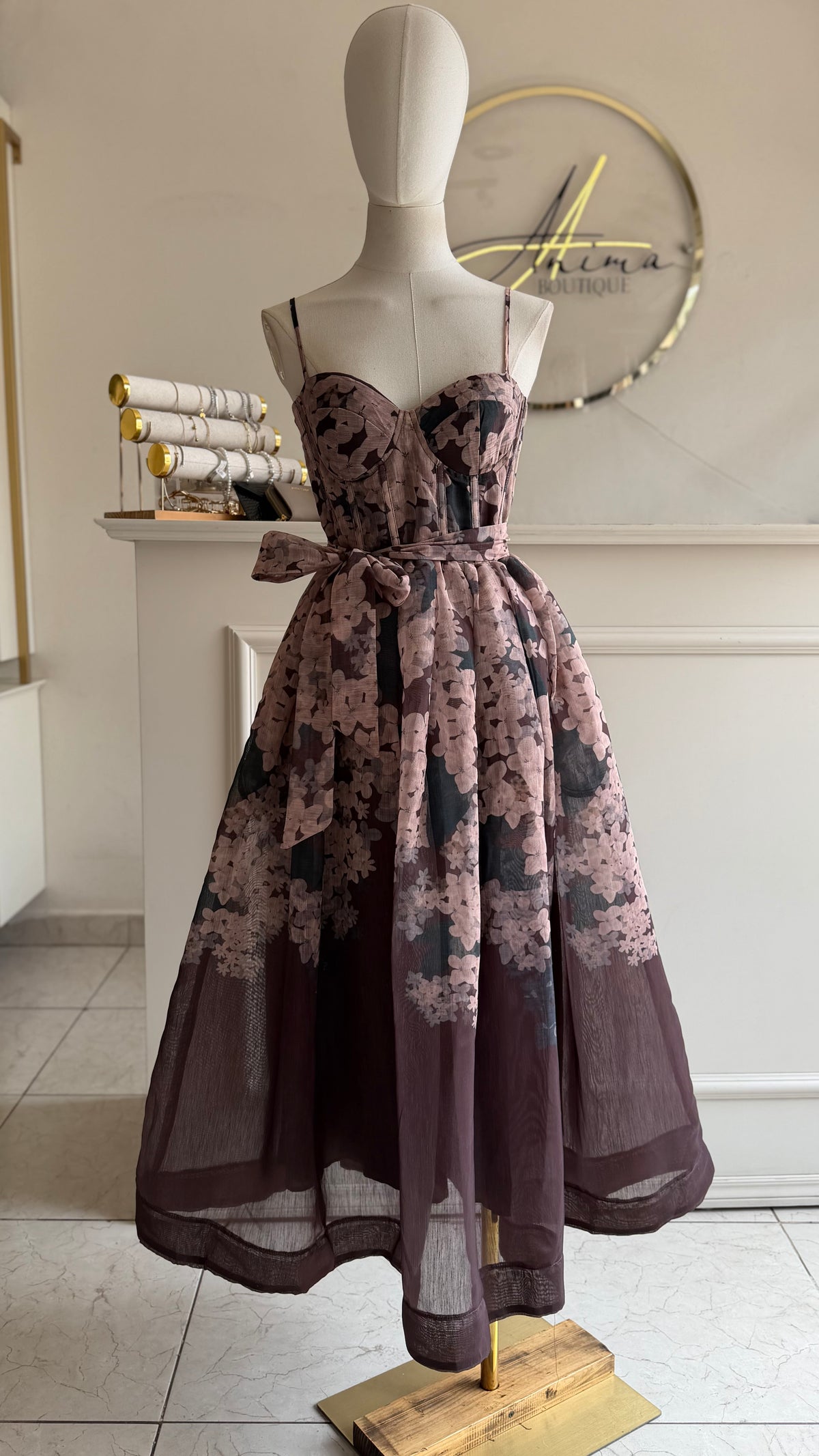 Vestido midi café