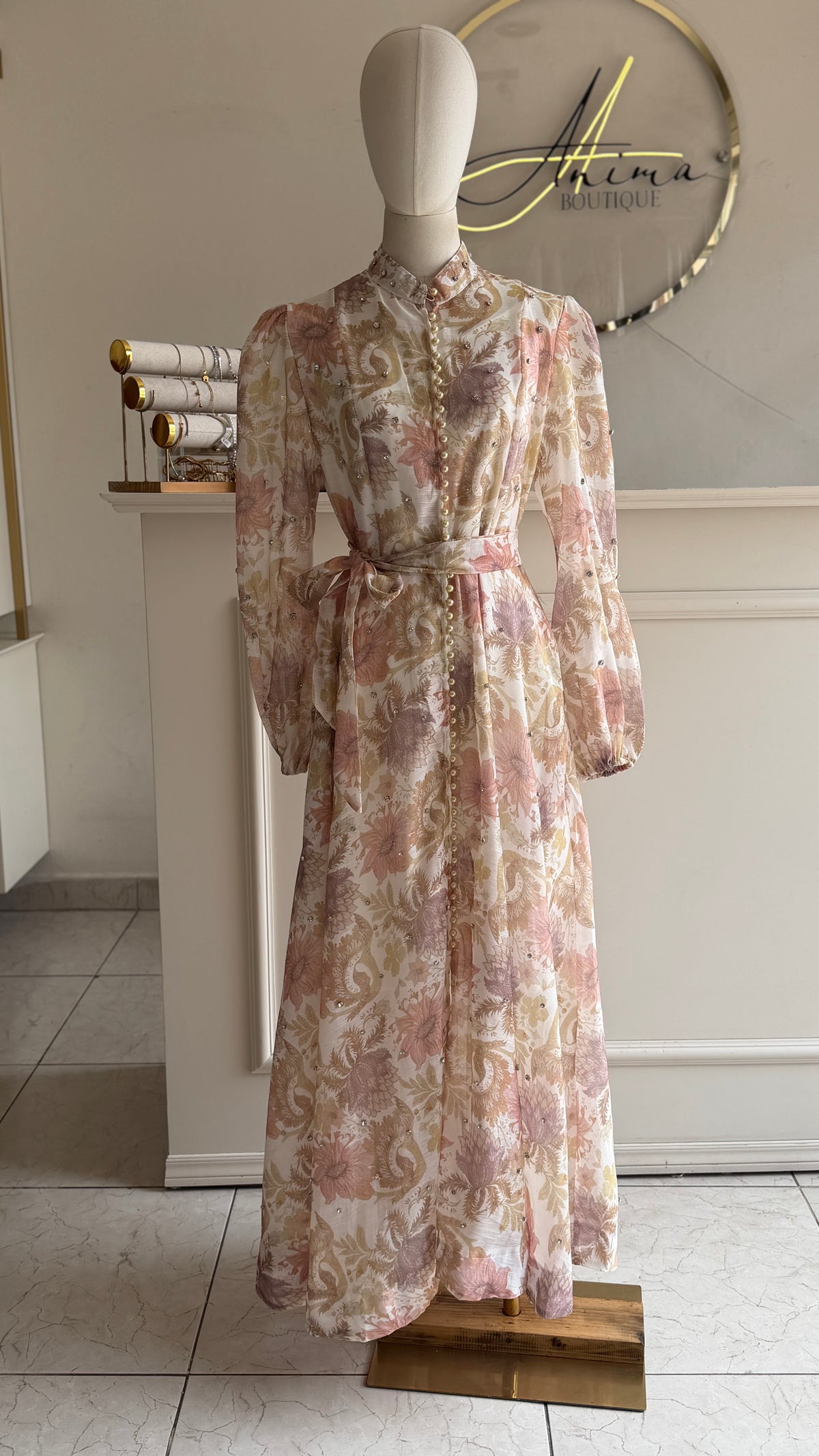Vestido mangas flores cálidas