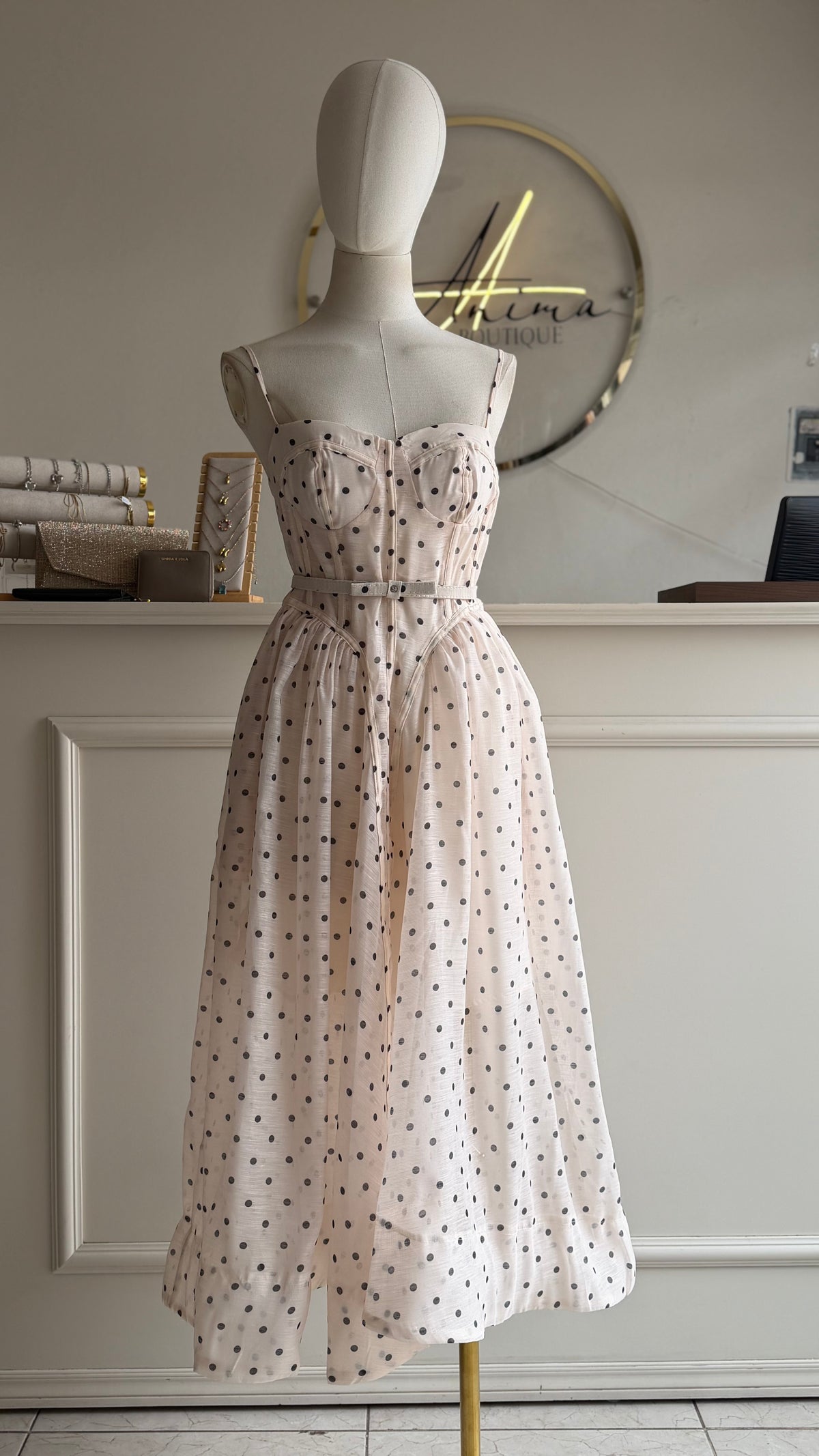 Vestido lunares