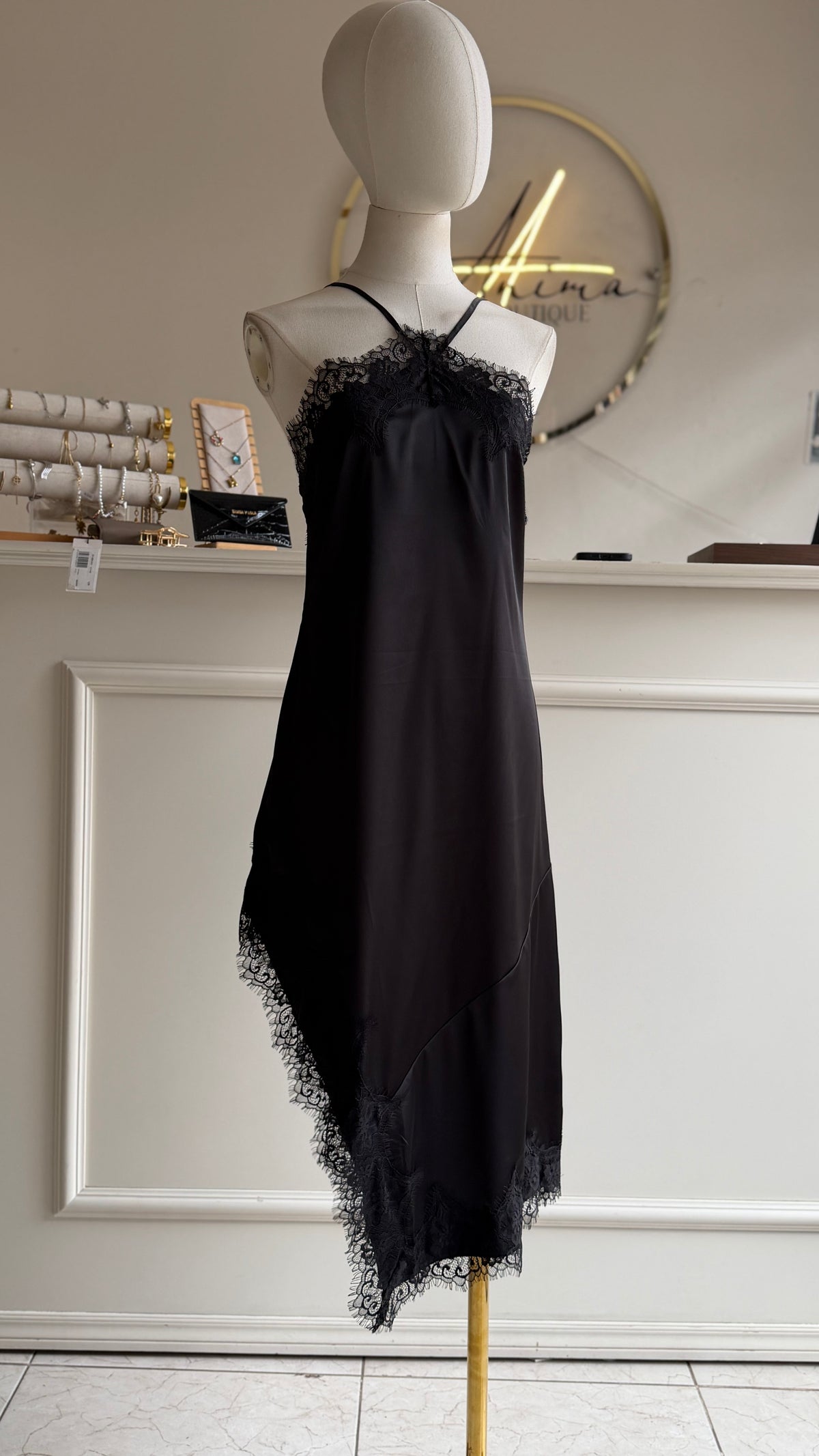 Vestido lencero negro