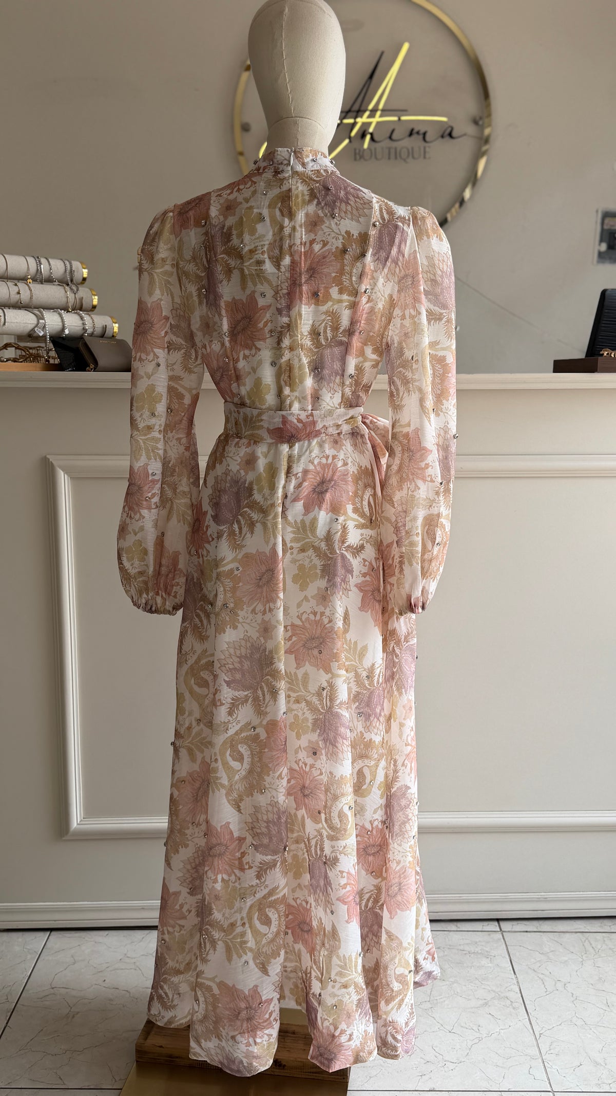 Vestido mangas flores cálidas