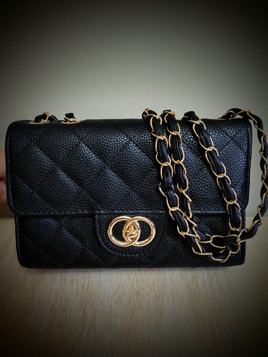 LADY BLACK